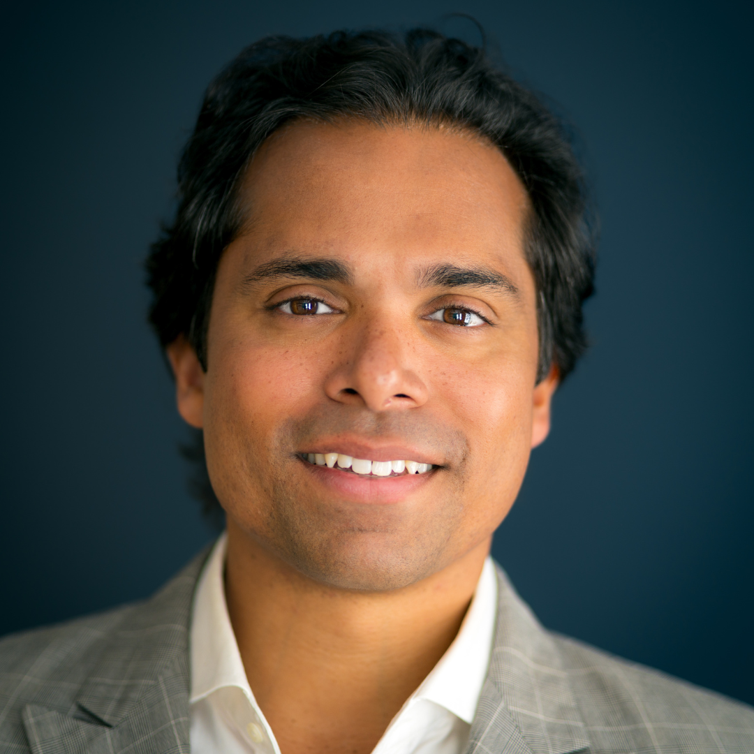 Photo of Naveen Thomas